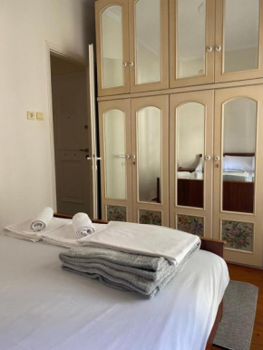 Kalfas Apartment